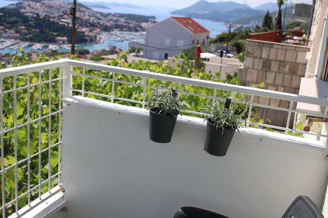 Apartment Mediterranean Vista *